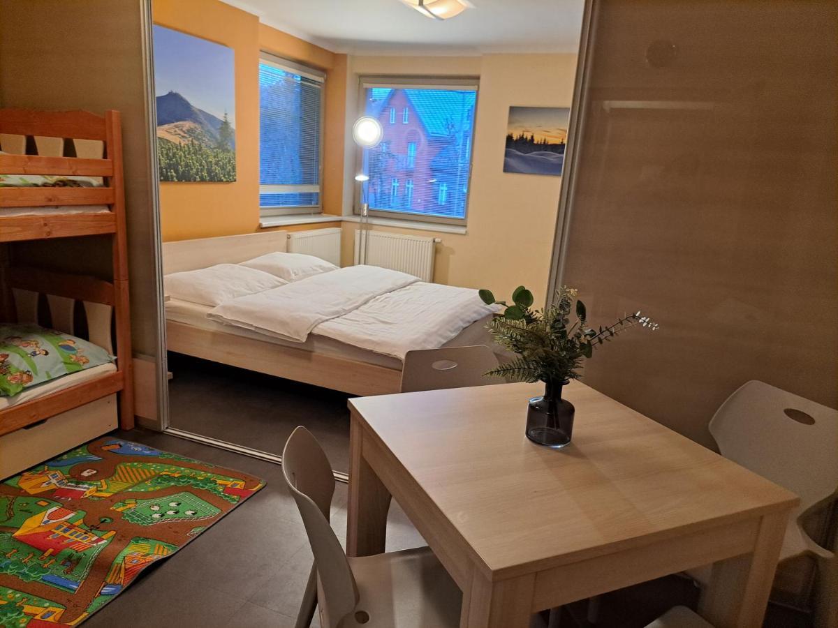 Resident Harrachov Family Apartment Eksteriør billede